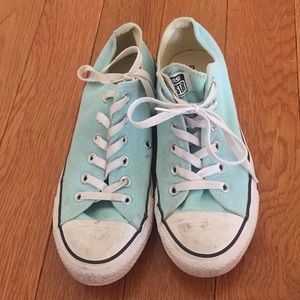 Mint green converse, women’s 9